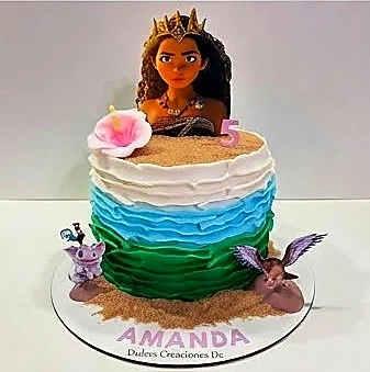 Torta infantil personalizada con colores vibrantes